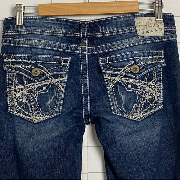 Silver Jeans Berkley Surplus Bootcut Women's Size W27 L31 Destroyed Dark Denim - Picture 8 of 11